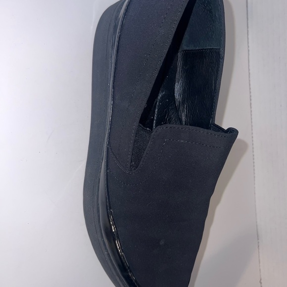 Donald Pliner Black Women’s Slip-On Shoes - S2 - Picture 4 of 4